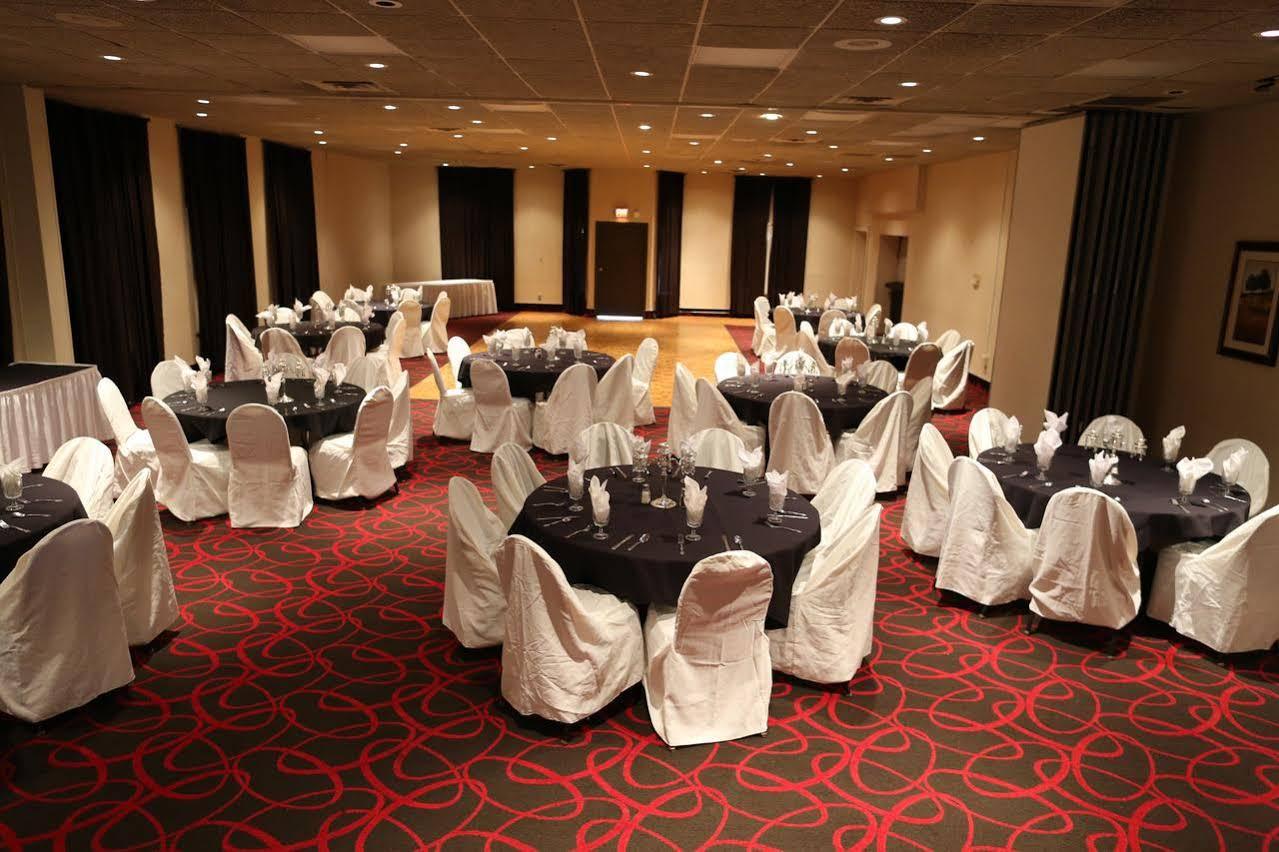 Hotel Americinn By Wyndham Janesville
